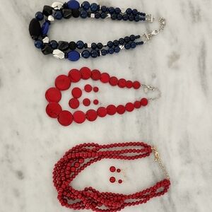 Elegant Red and Blue Beaded Necklace Set 3